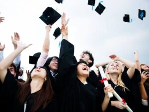 Lowongan Kerja Fresh Graduate Tanpa Pengalaman, Ini Pilihan yang Bisa Dicoba